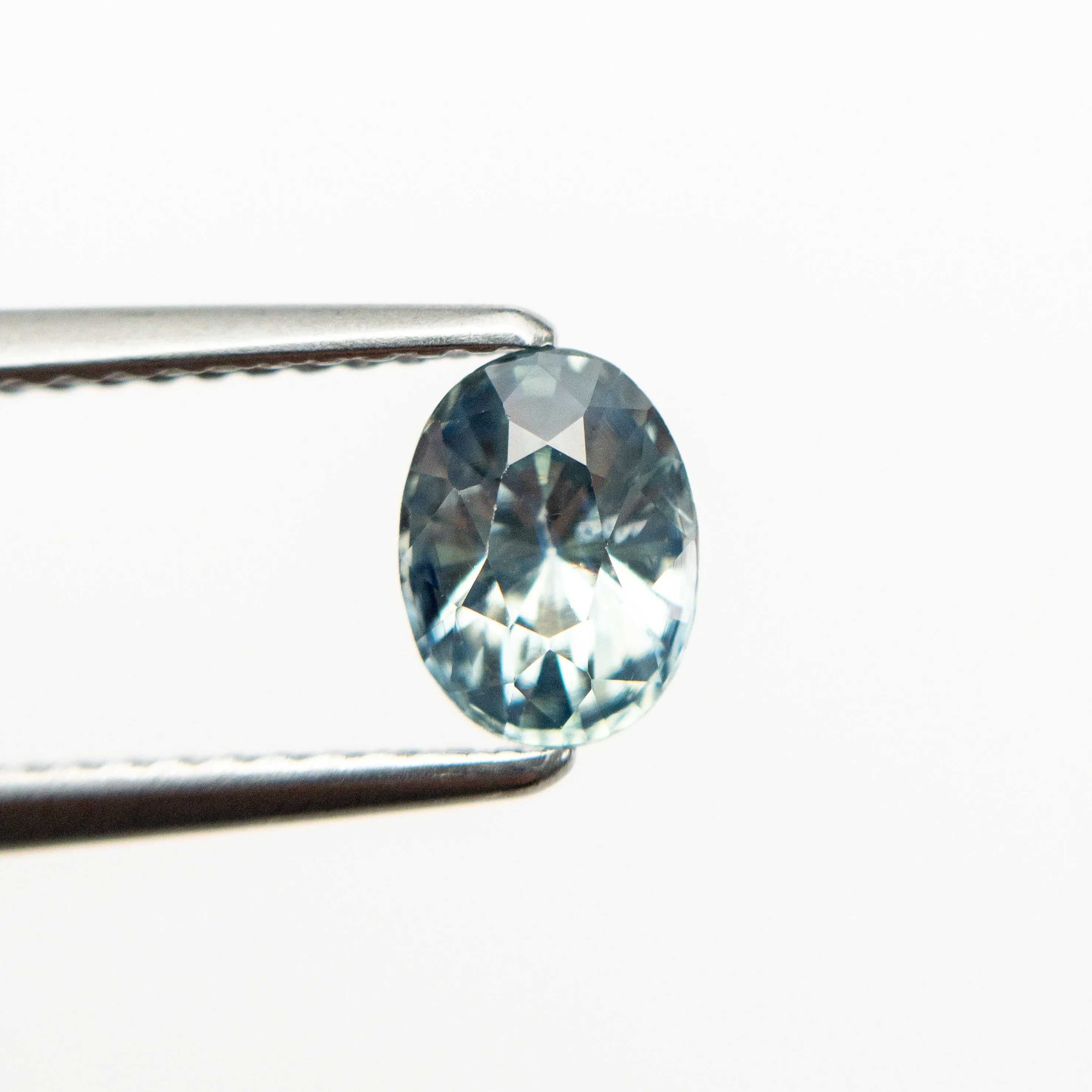 0.97ct 6.69x5.07x3.80mm Oval Brilliant Sapphire 19042-15