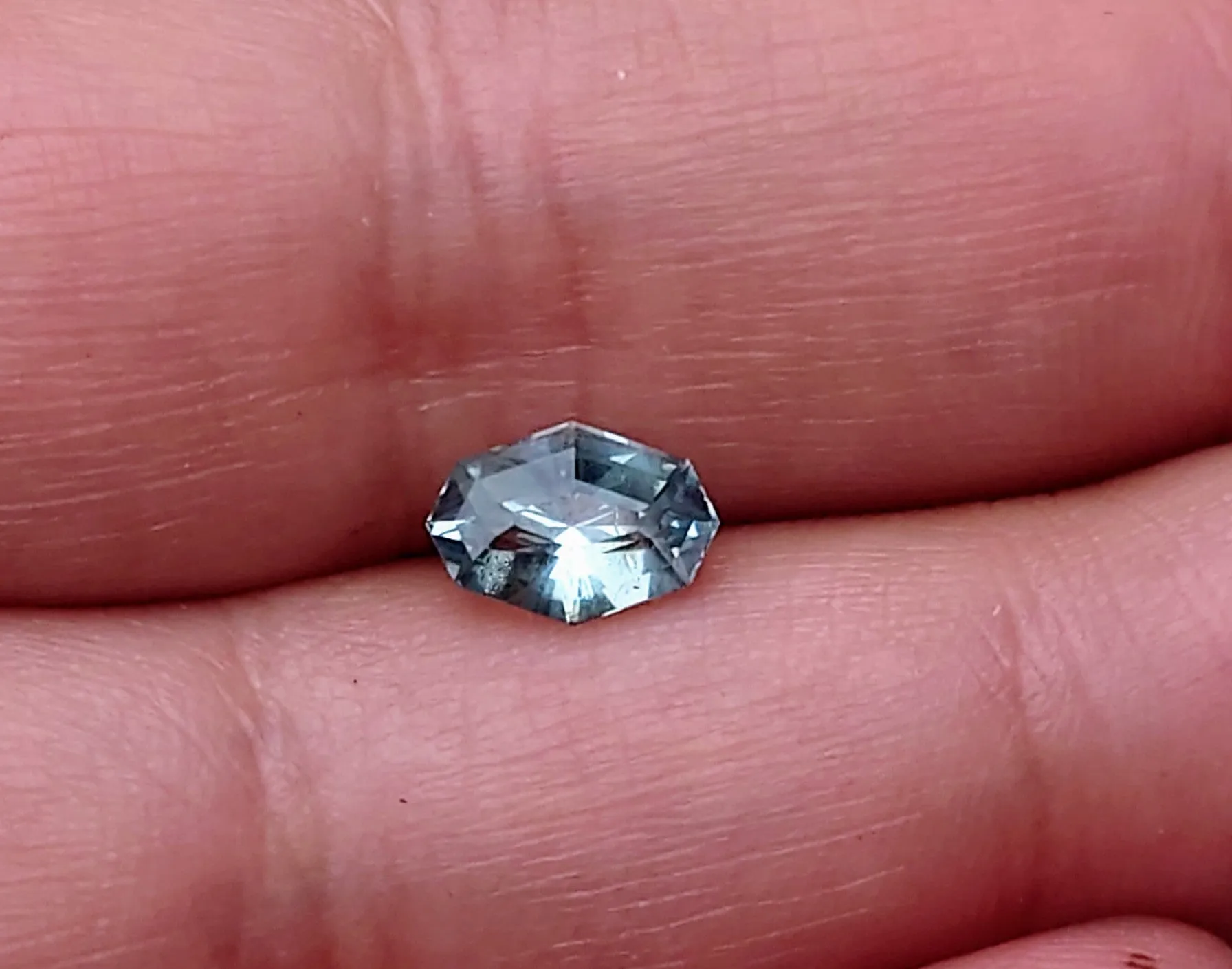 1.57ct CUSTOM CUT LIGHT MINTY TEAL NATURAL SAPPHIRE