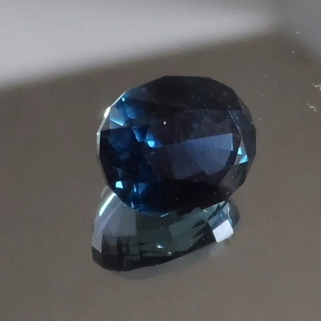 1.89cts. BRILLIANT MIDNIGHT BLUE MONTANA SAPPHIRE