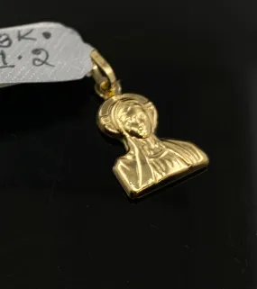 18k Solid Gold Portrait Pendant P3922