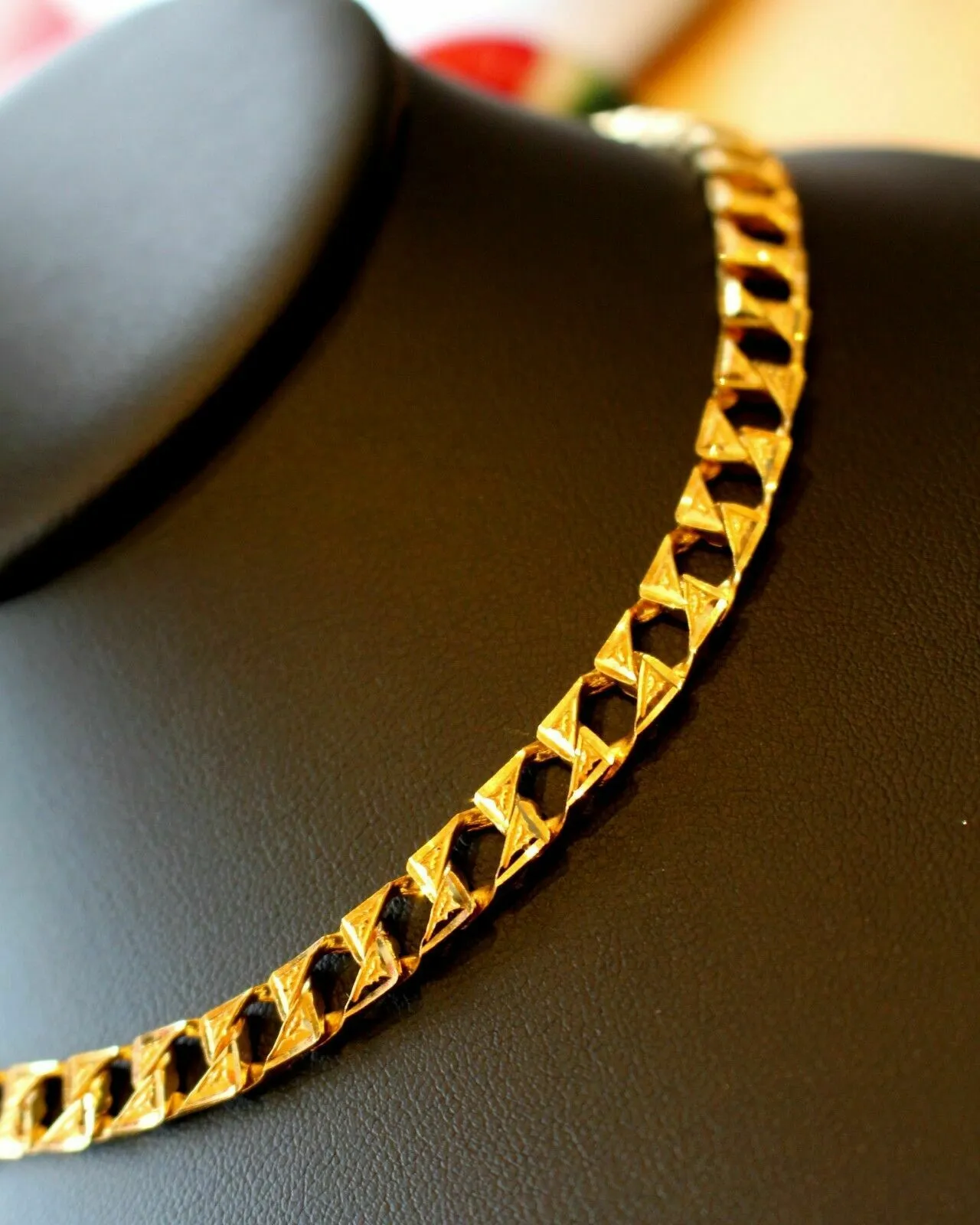 22k Chain Gold Solid Yellow Elegant Simple Cuban Link Design Length 22 inch c624