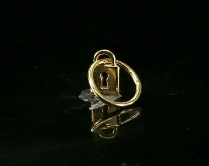 22k Pendant Solid Gold ELEGANT Simple Diamond Cut Lock Pendant P4116mon