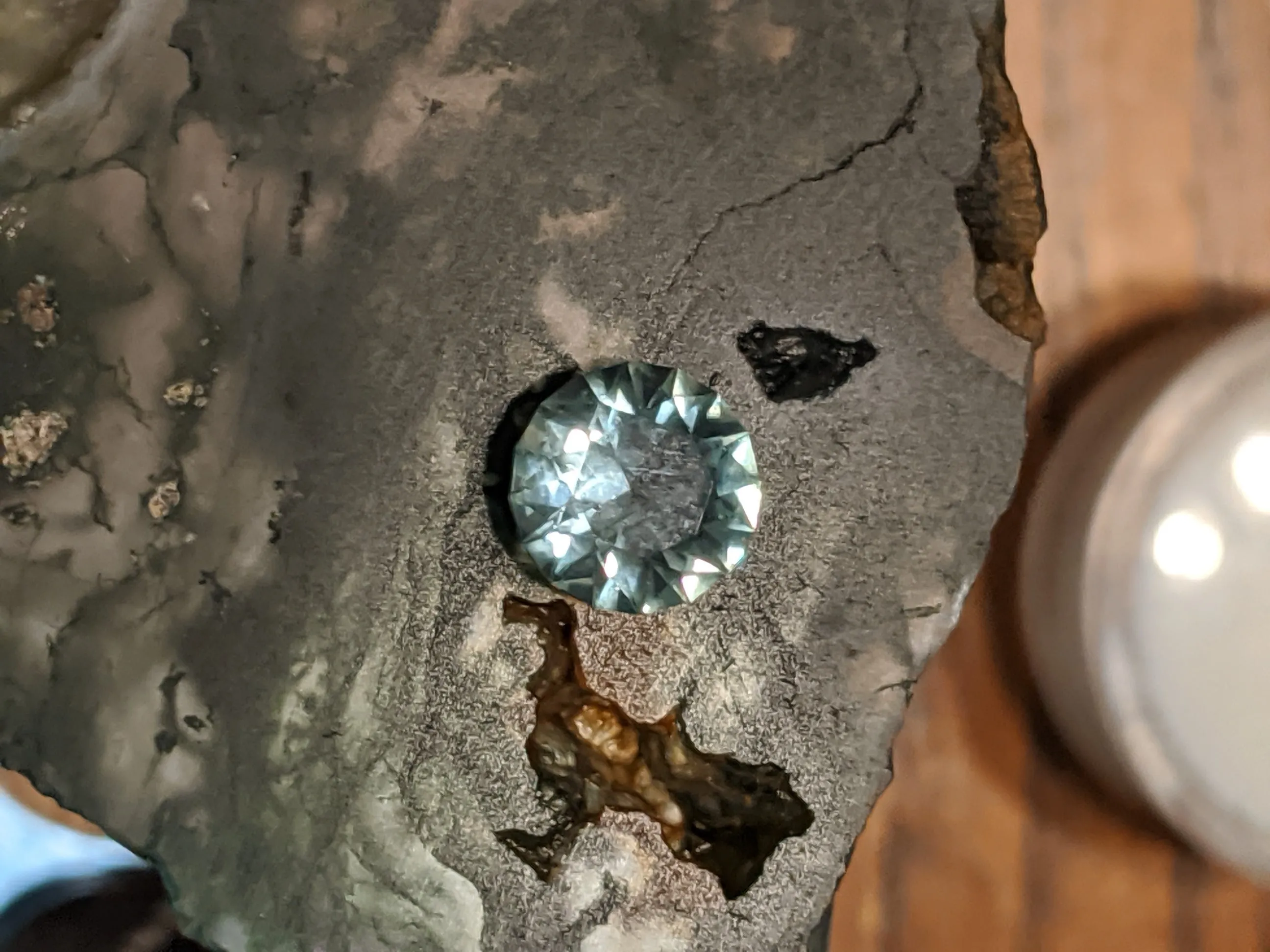 2.79ct. TEAL SAPPHIRE. MONTANA, UNHEATED