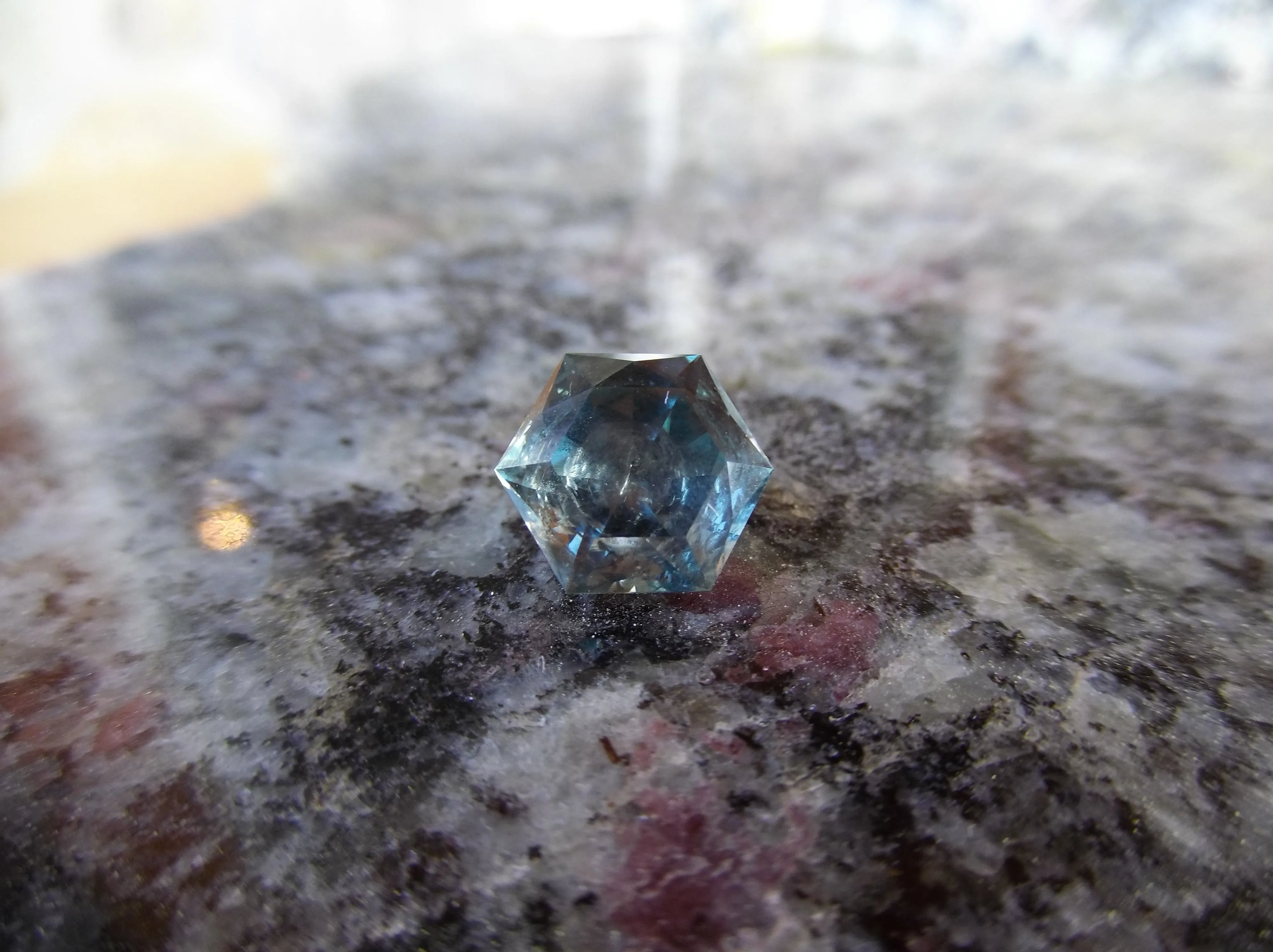 4.70CT CUSTOM HEXAGON CUT BEAUTIFUL SAPPHIRE