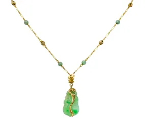 Art Nouveau Carved Jade 14 Karat Gold Drop Station Necklace