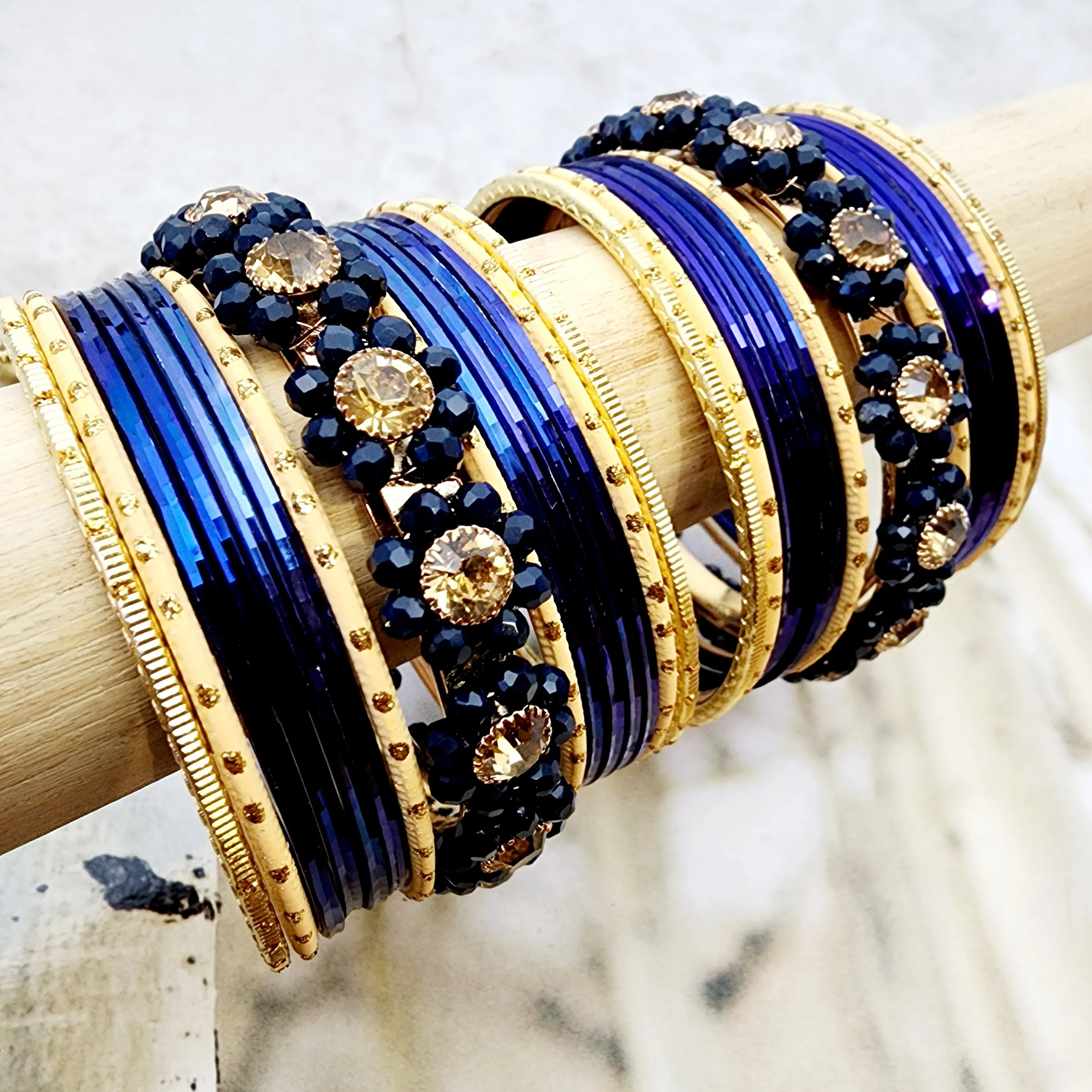 Avneet Bangle Set