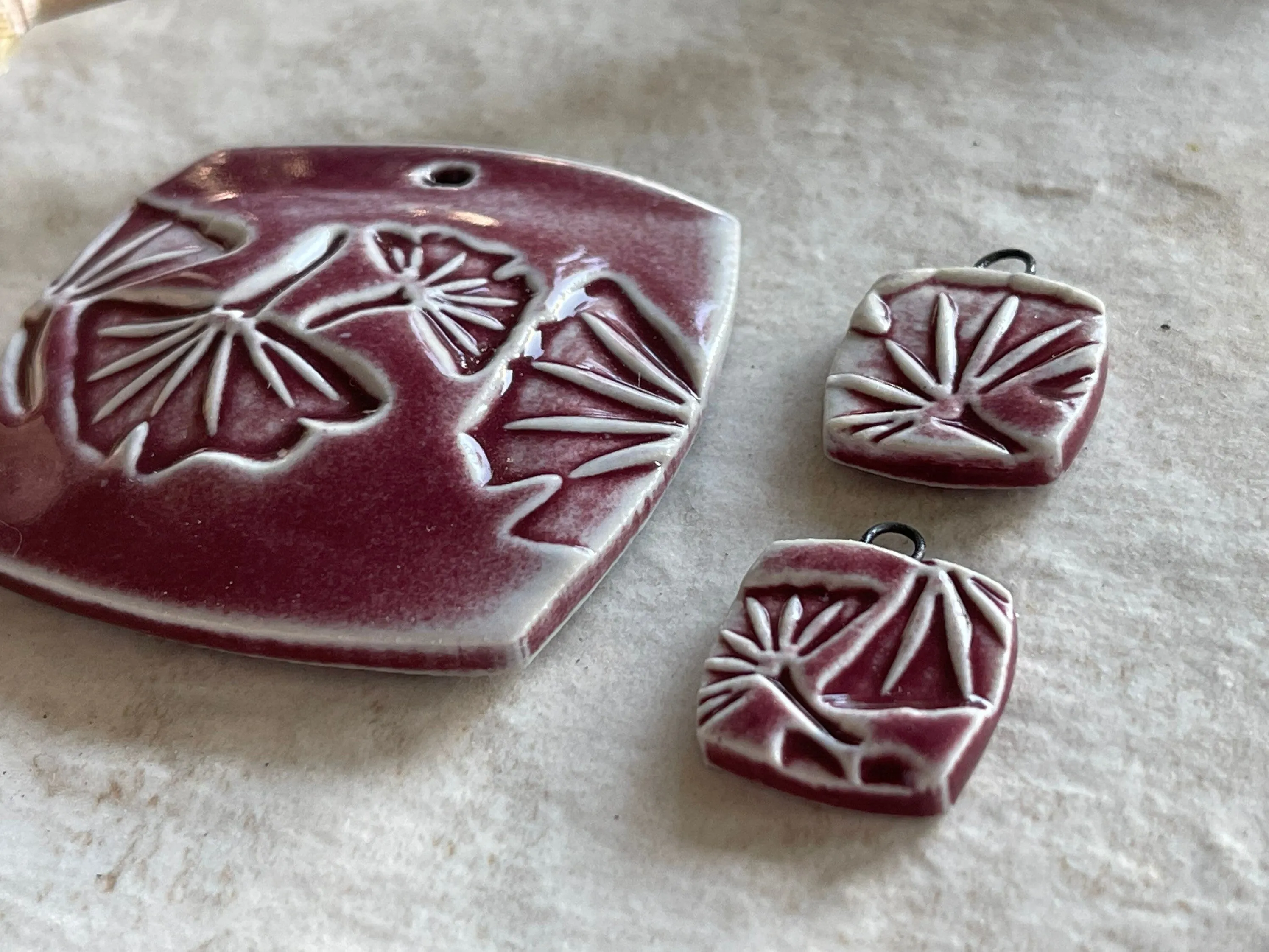 Burgundy Ginkgo Pendant and Charms, Pendant, Obtuse Square, Porcelain Ceramic Pendant, Artisan Pendant, Jewelry Making Component