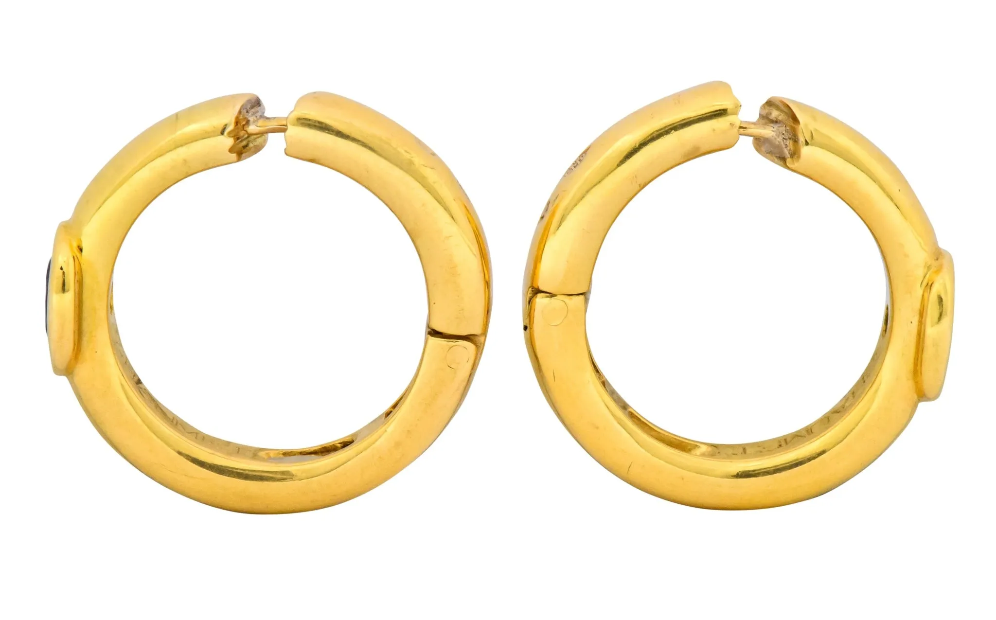 Chaumet Paris Vintage 1.00 CTW Sapphire 18 Karat Gold Hoop Earrings