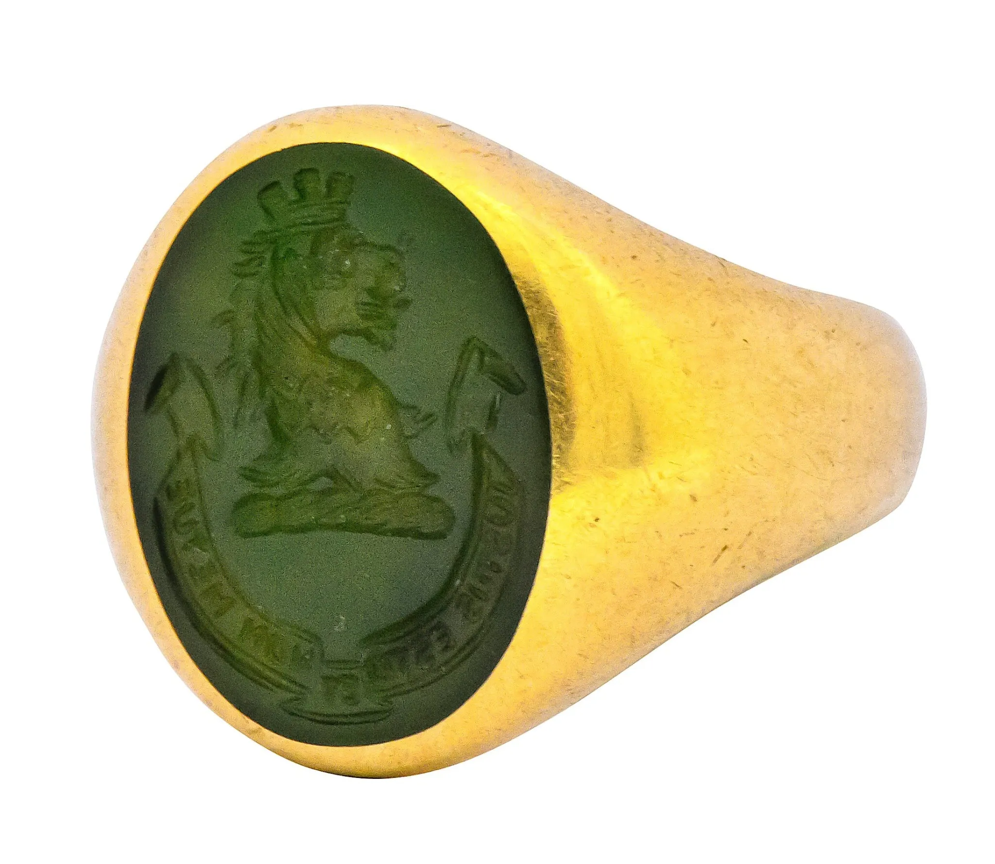 Tiffany & Co. Victorian Intaglio Jade 18 Karat Gold Lion Unisex Signet Ring